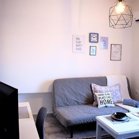 コモティニCozy And Modernアパートメント エクステリア 写真